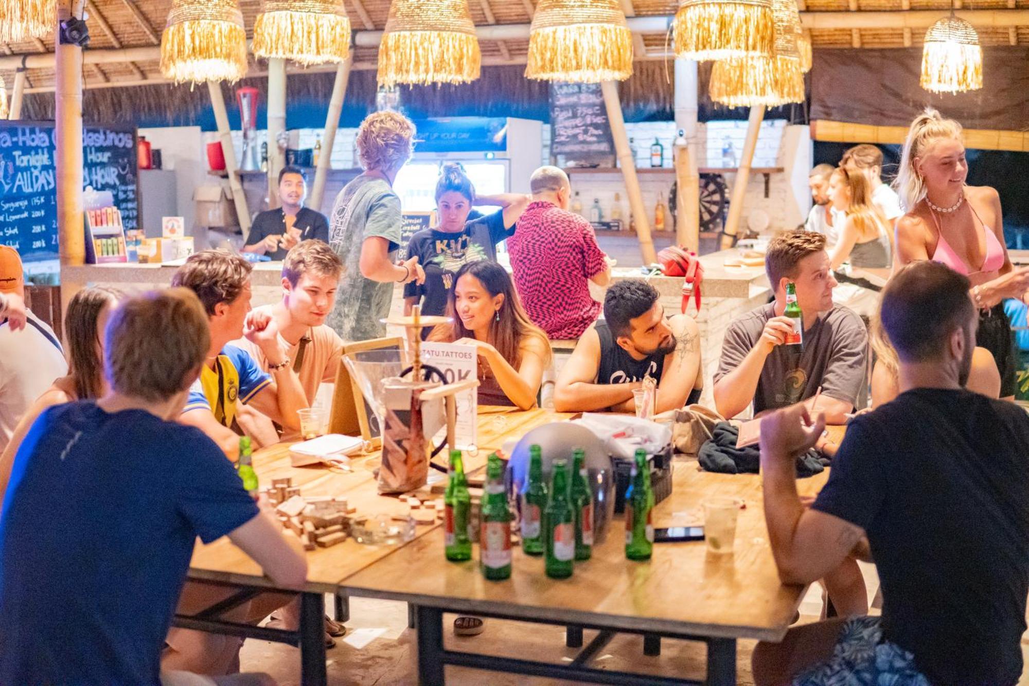 Clandestino Hostel Canggu Eksteriør billede